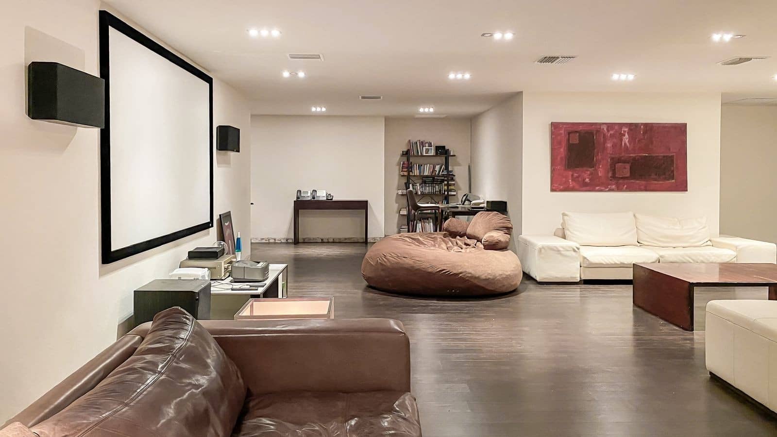 4 bedroom Villa for sale in Mijas Costa with pool garage - € 1,600,000 (Ref: 9145616)