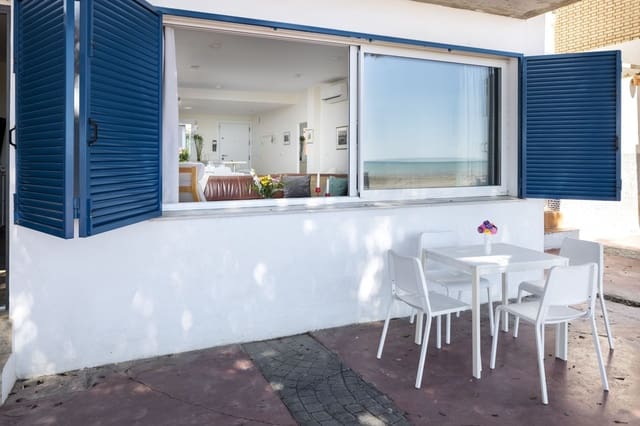 4 soverom Hus til salgs i El Palo, Málaga by - € 999 000 (Ref: 9145617)