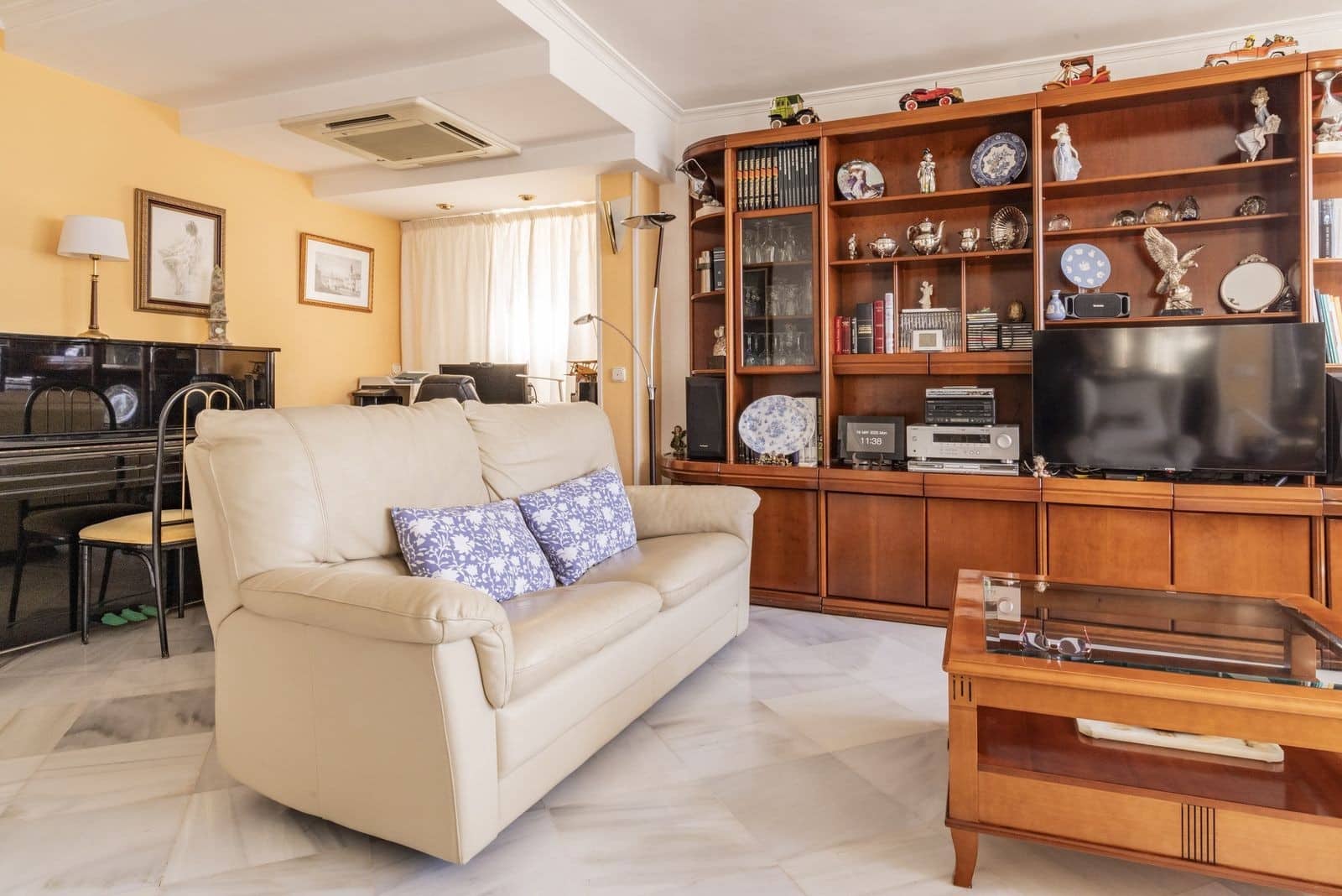 4 bedroom Apartment for sale in Malaga city - € 1,200,000 (Ref: 9147275)