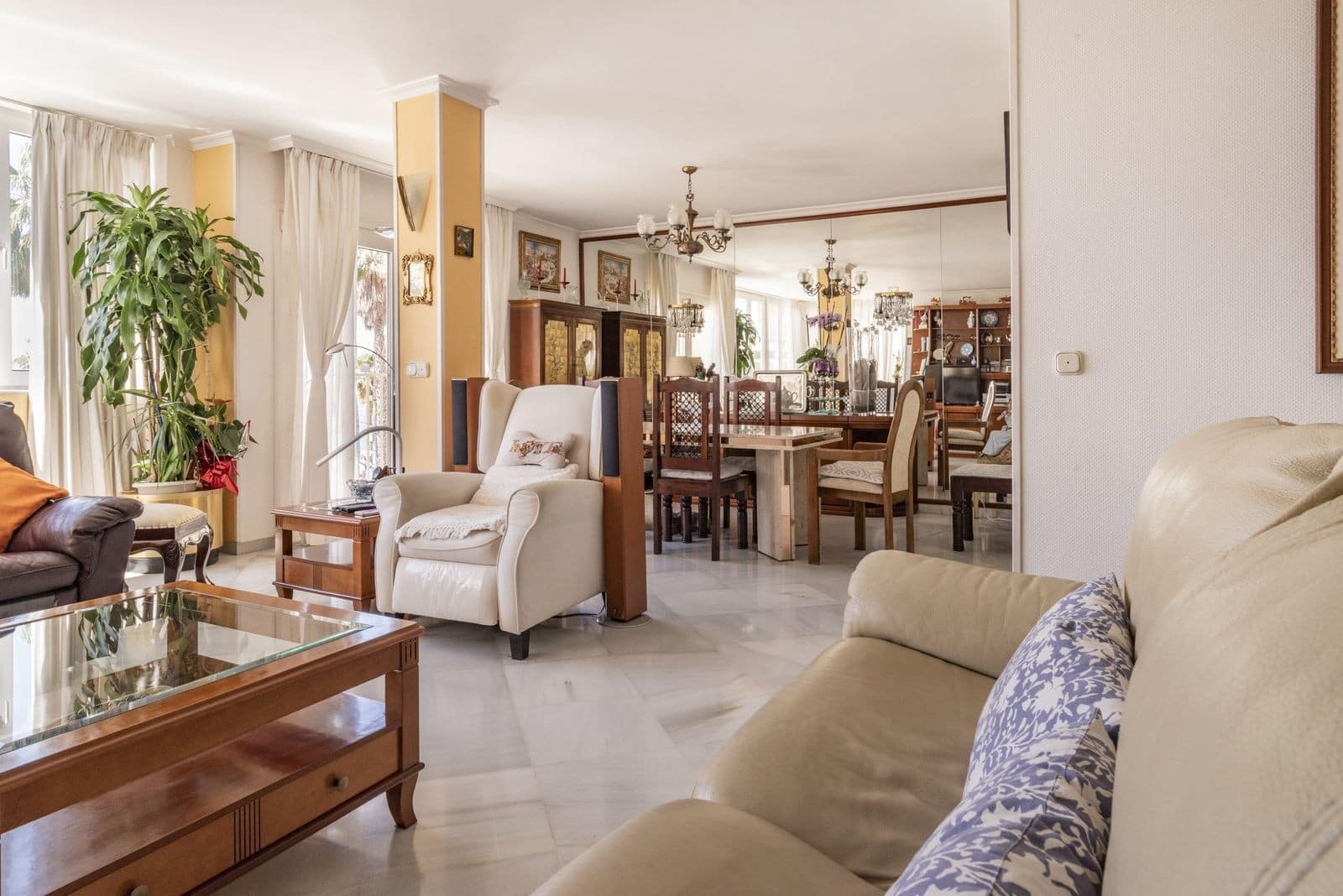 4 bedroom Apartment for sale in Malaga city - € 1,200,000 (Ref: 9147275)