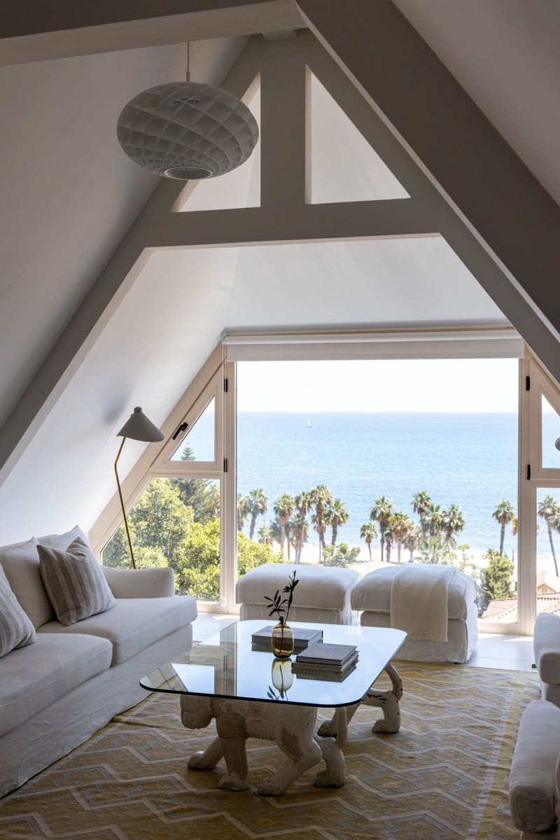 2 soverom Penthouse til salgs i Malaga by med svømmebasseng garasje - € 1 590 000 (Ref: 9147276)