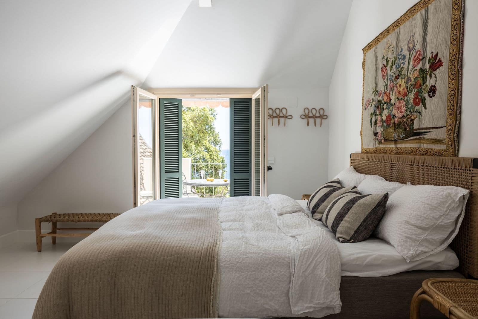 2 soverom Penthouse til salgs i Malaga by med svømmebasseng garasje - € 1 590 000 (Ref: 9147276)