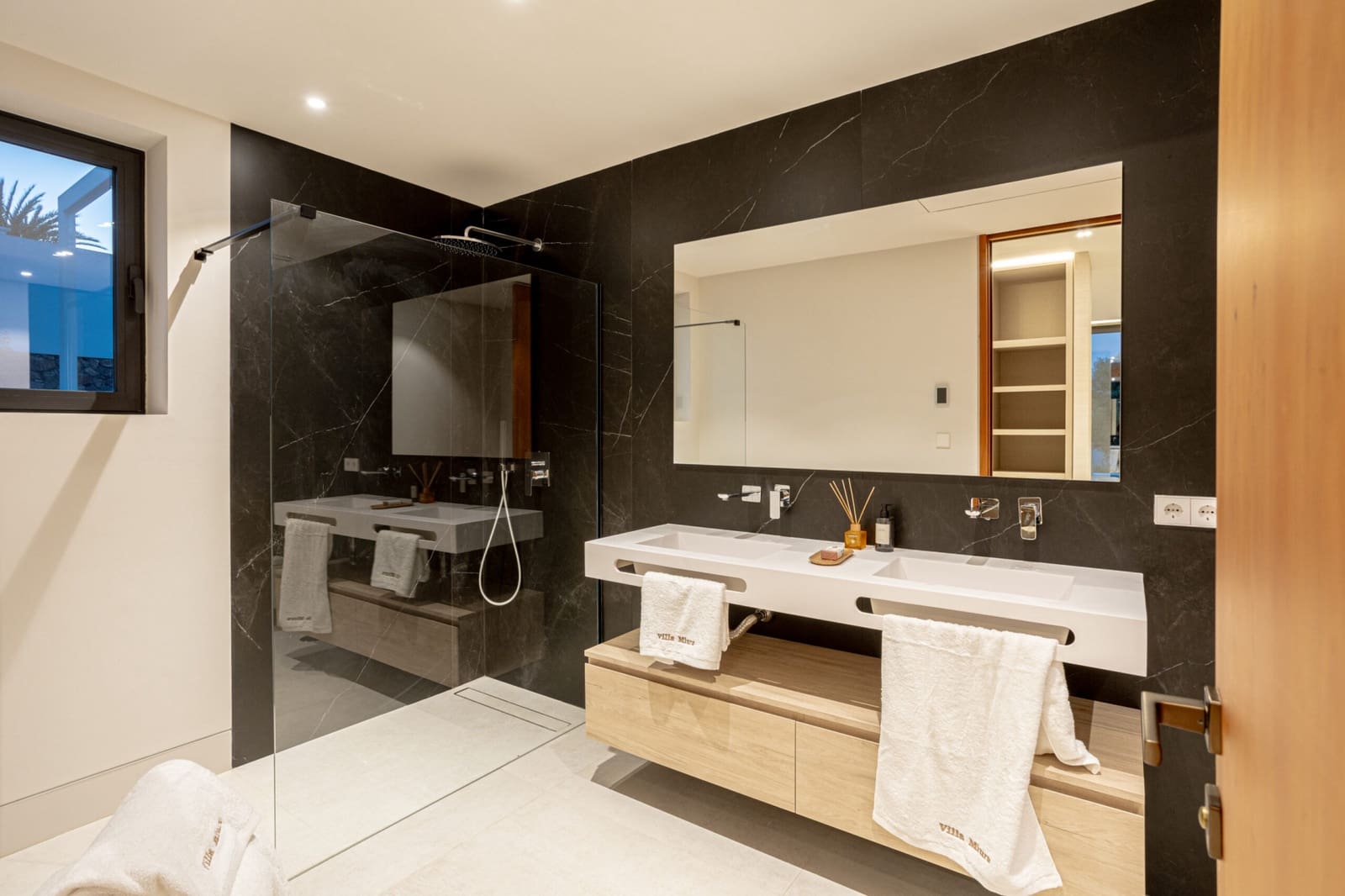 4 soverom Villa til salgs i Estepona - € 3 850 000 (Ref: 9159545)