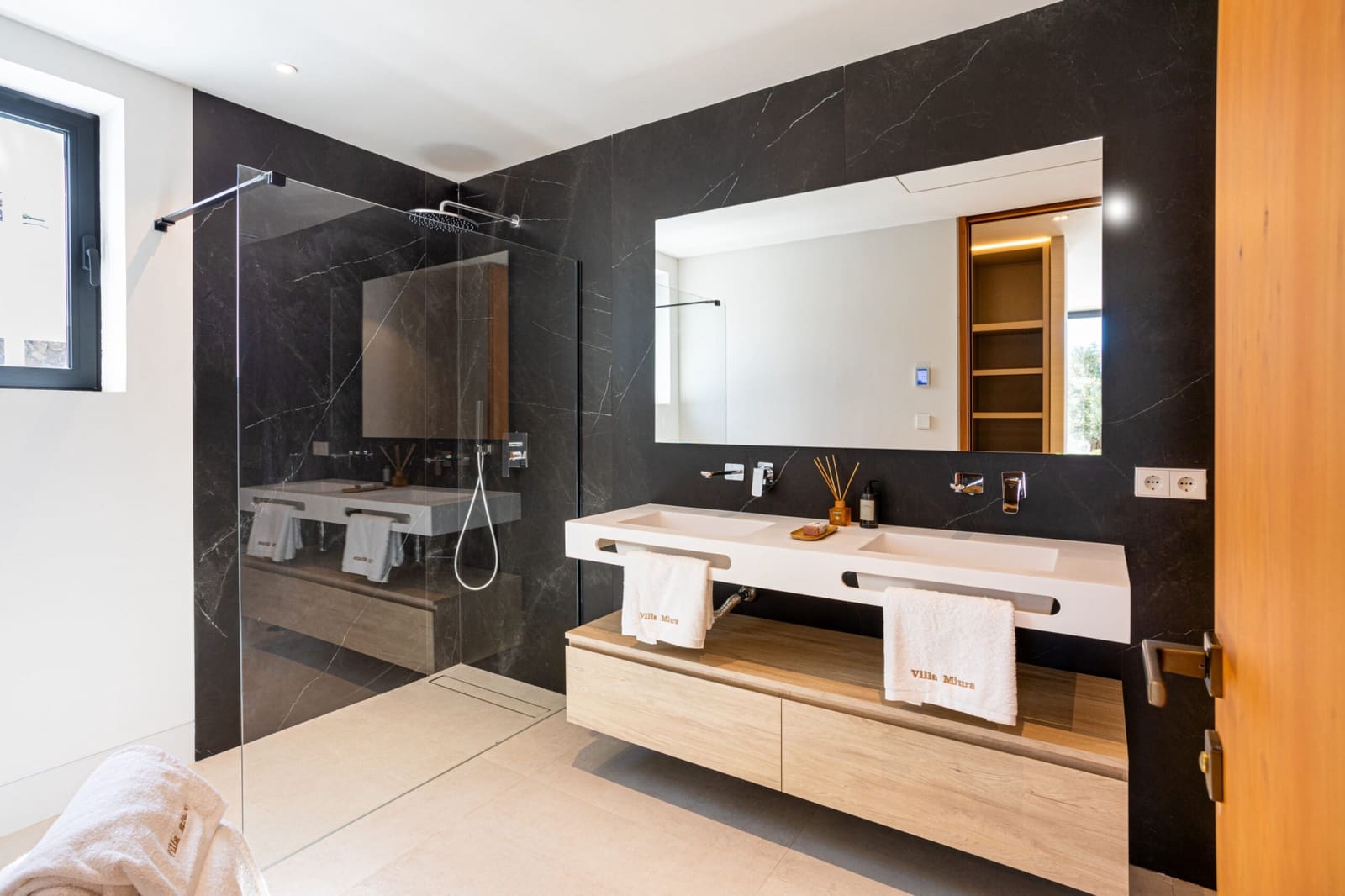 4 soverom Villa til salgs i Estepona - € 3 850 000 (Ref: 9159545)