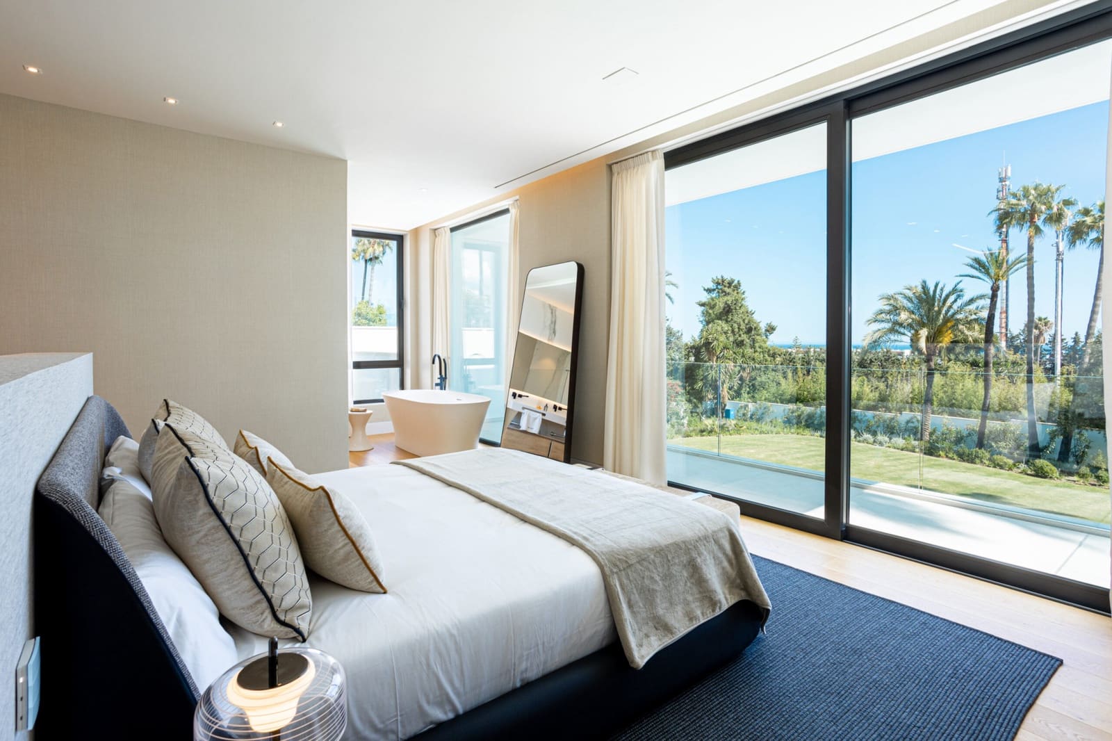 4 soverom Villa til salgs i Estepona - € 3 850 000 (Ref: 9159545)