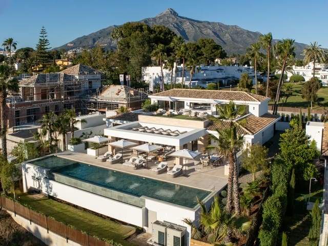 6 bedroom Villa for sale in Marbella with pool garage - € 8,650,000 (Ref: 9159551)
