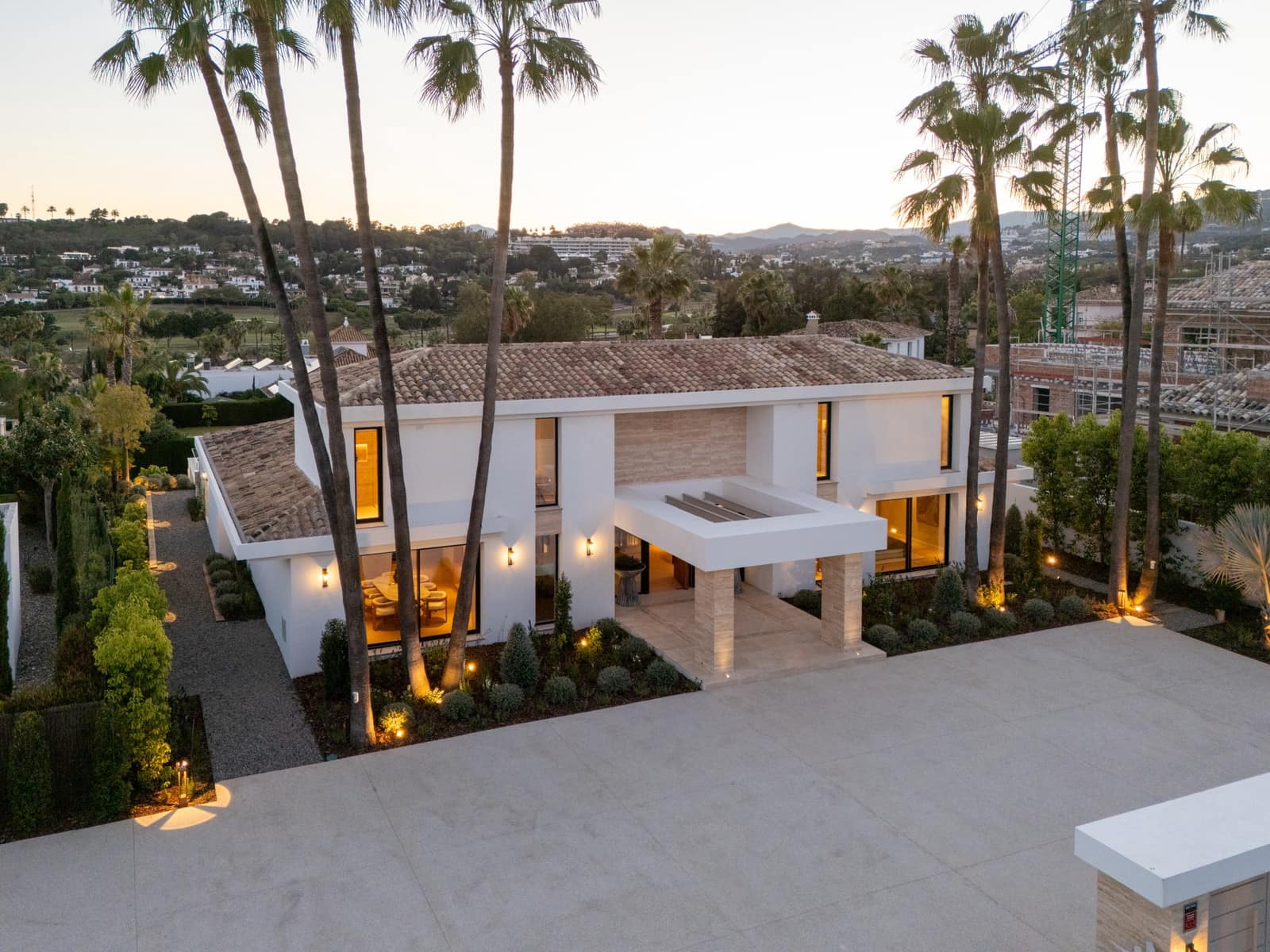 6 bedroom Villa for sale in Marbella with pool garage - € 8,650,000 (Ref: 9159551)