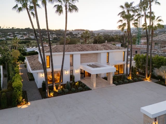 6 bedroom Villa for sale in Marbella with pool garage - € 8,650,000 (Ref: 9159551)