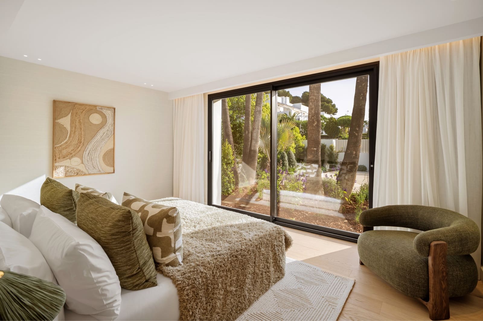 6 bedroom Villa for sale in Marbella with pool garage - € 8,650,000 (Ref: 9159551)