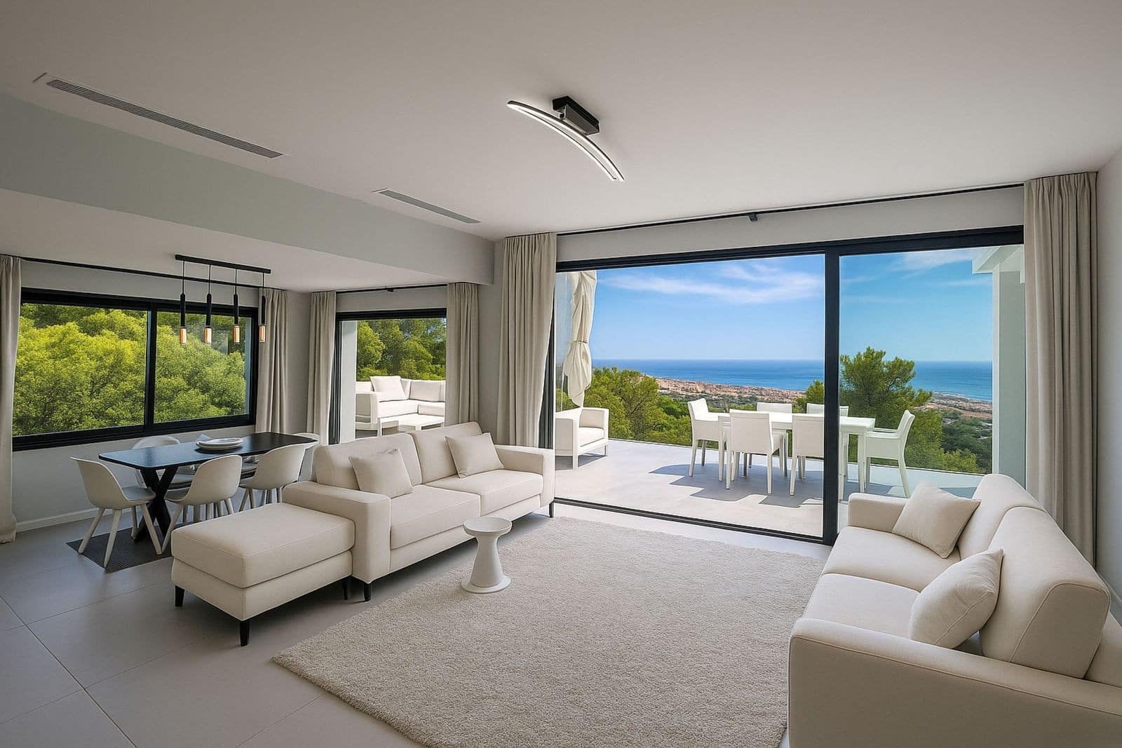 4 bedroom Villa for sale in Marbella with pool garage - € 2,390,000 (Ref: 9159553)