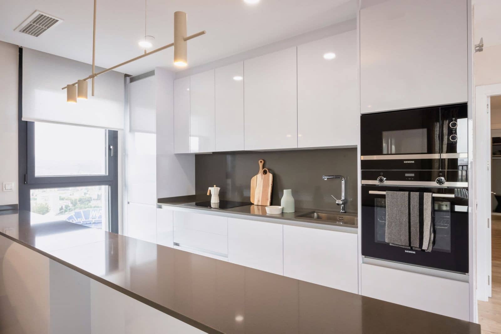 4 sypialnia Apartament na sprzedaż w Miasto Malaga z garażem - 2 200 000 € (Ref: 9161125)