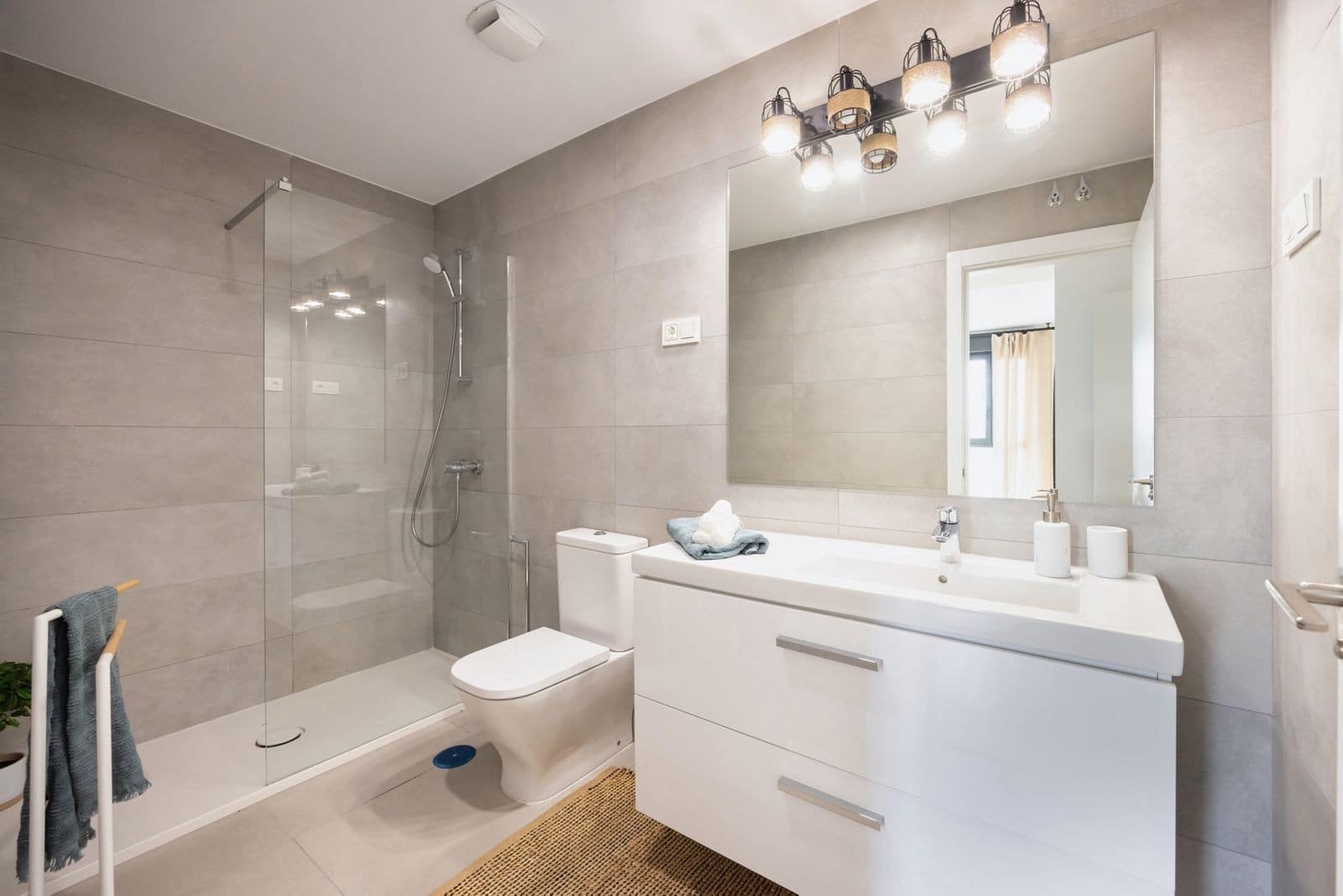 4 sypialnia Apartament na sprzedaż w Miasto Malaga z garażem - 2 200 000 € (Ref: 9161125)