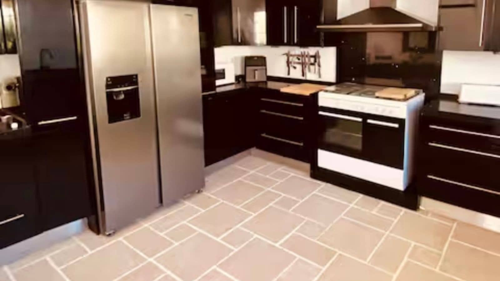 5 soveværelse Villa til salg i La Alcaidesa med swimmingpool garage - € 1.895.000 (Ref: 9174589)