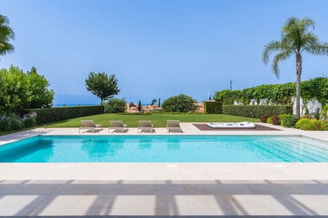 5 Zimmer Villa zu verkaufen in Marbella mit Pool Garage - 3.800.000 € (Ref: 9174590)