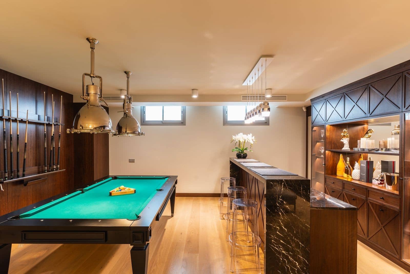 5 Zimmer Villa zu verkaufen in Marbella mit Pool Garage - 3.800.000 € (Ref: 9174590)