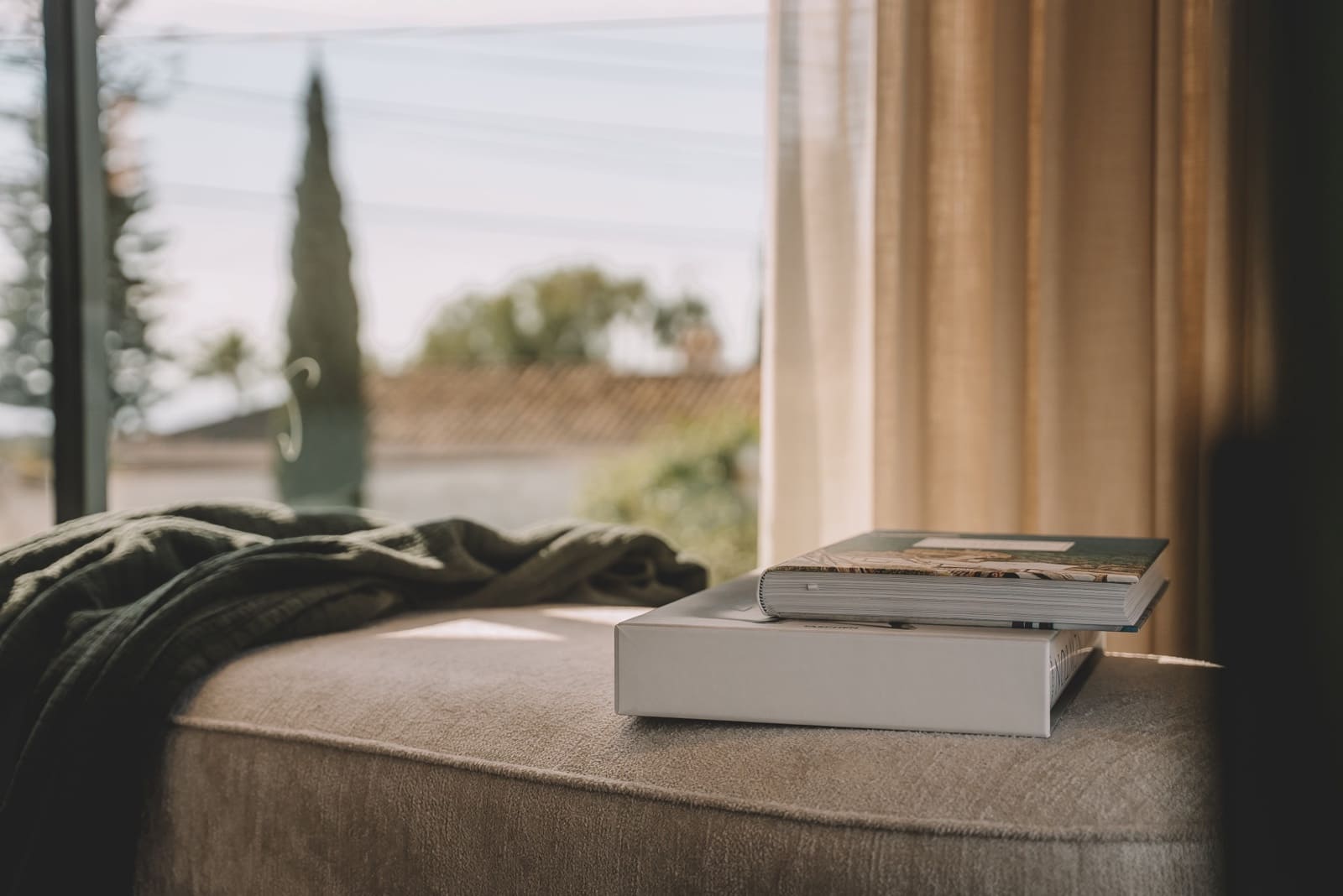 6 bedroom Villa for sale in Marbella with pool garage - € 3,975,000 (Ref: 9177732)