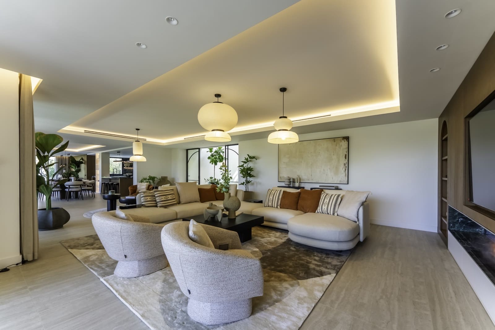 6 bedroom Villa for sale in Marbella with pool garage - € 3,975,000 (Ref: 9177732)