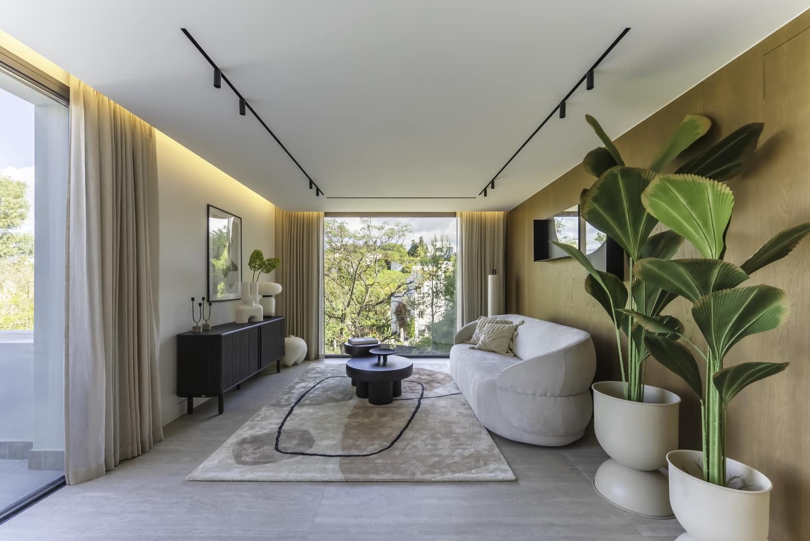 6 bedroom Villa for sale in Marbella with pool garage - € 3,975,000 (Ref: 9177732)