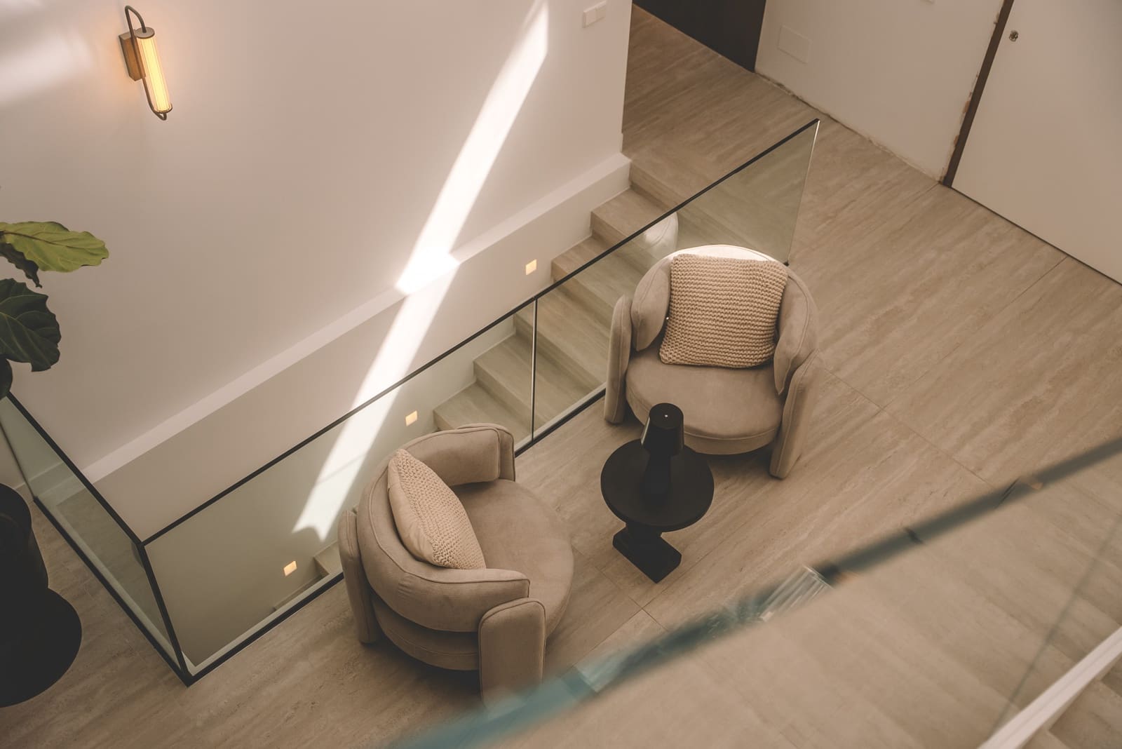 6 bedroom Villa for sale in Marbella with pool garage - € 3,975,000 (Ref: 9177732)