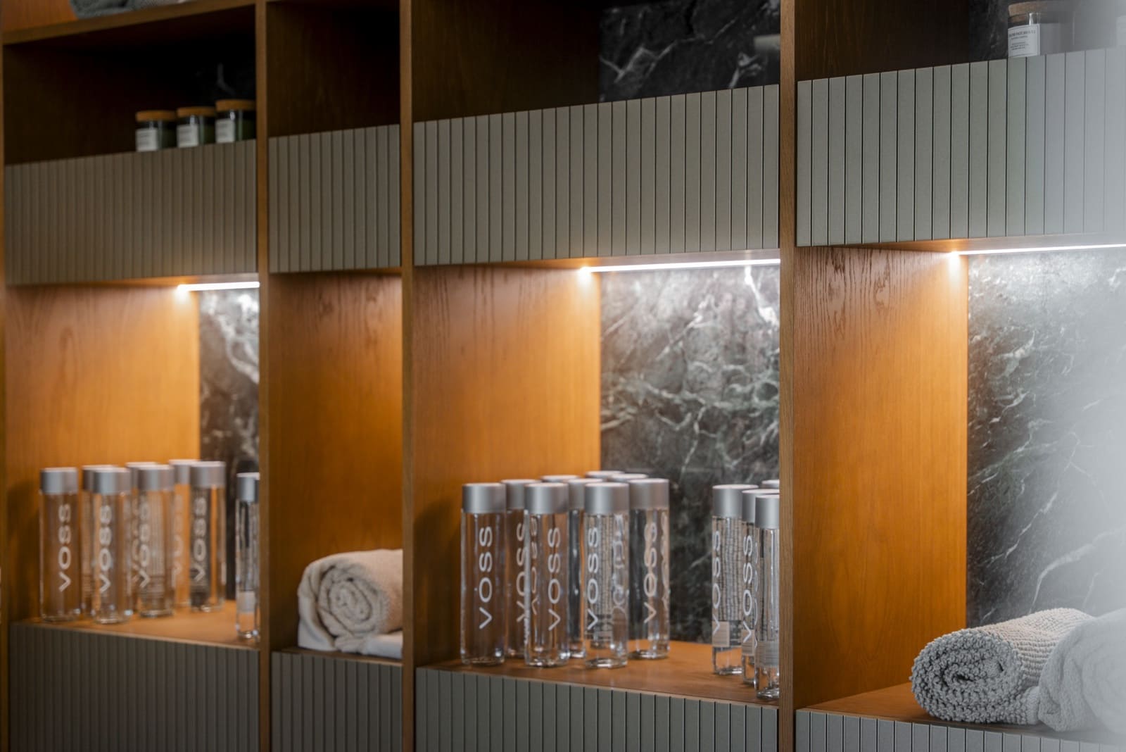 6 bedroom Villa for sale in Marbella with pool garage - € 3,975,000 (Ref: 9177732)