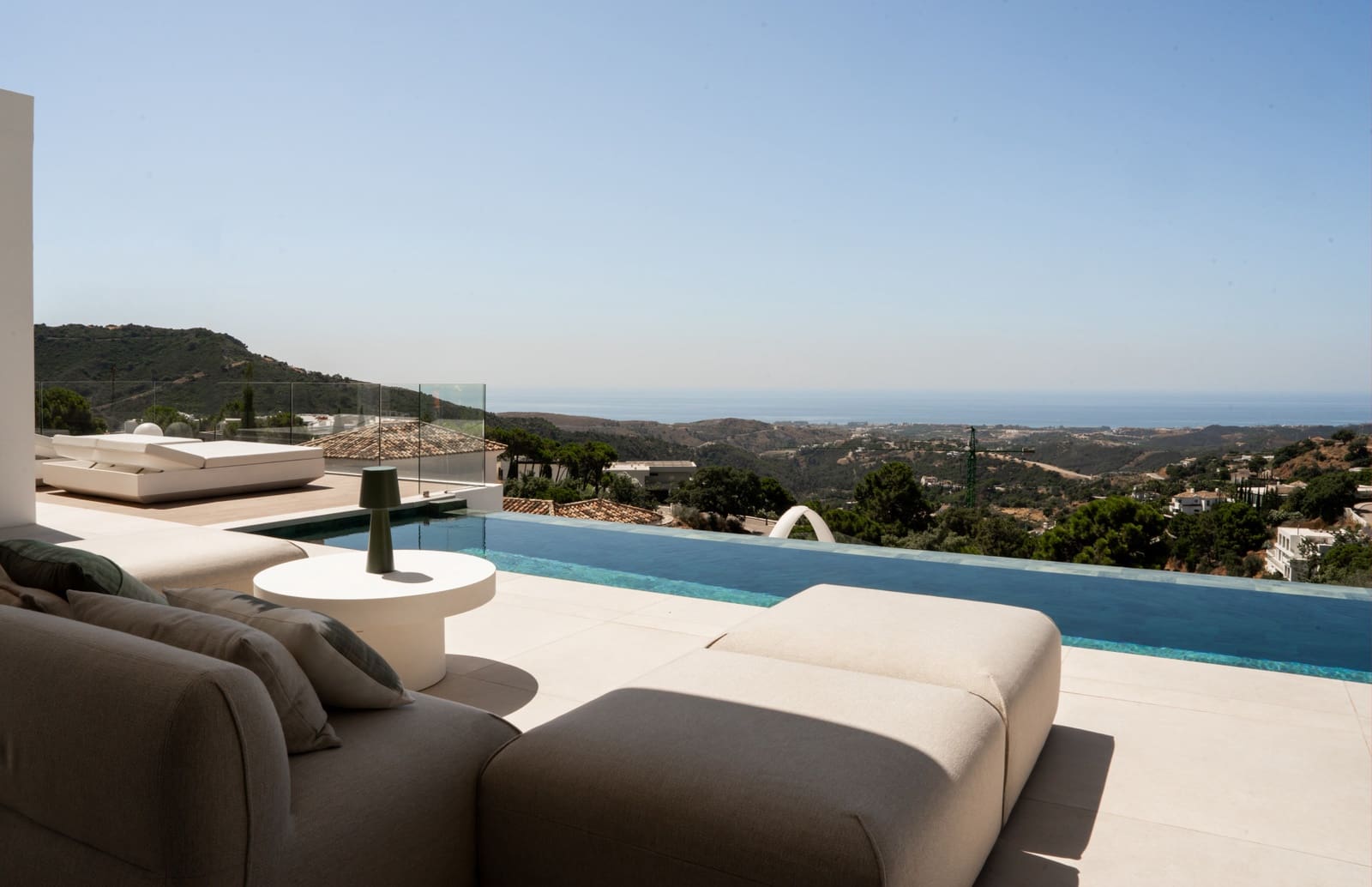 4 quarto Moradia para venda em Benahavis com piscina garagem - 7 995 000 € (Ref: 9181108)