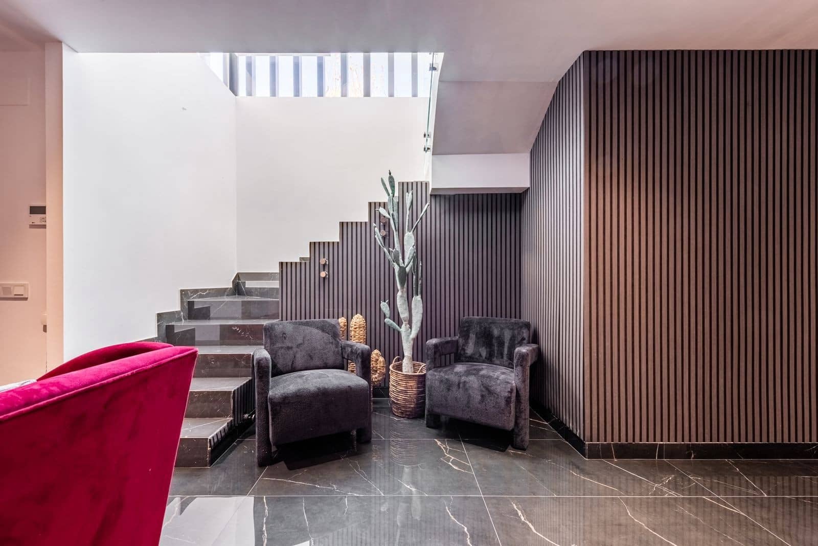 3 sovrum Villa till salu i Estepona med pool garage - 1 595 000 € (Ref: 9193879)