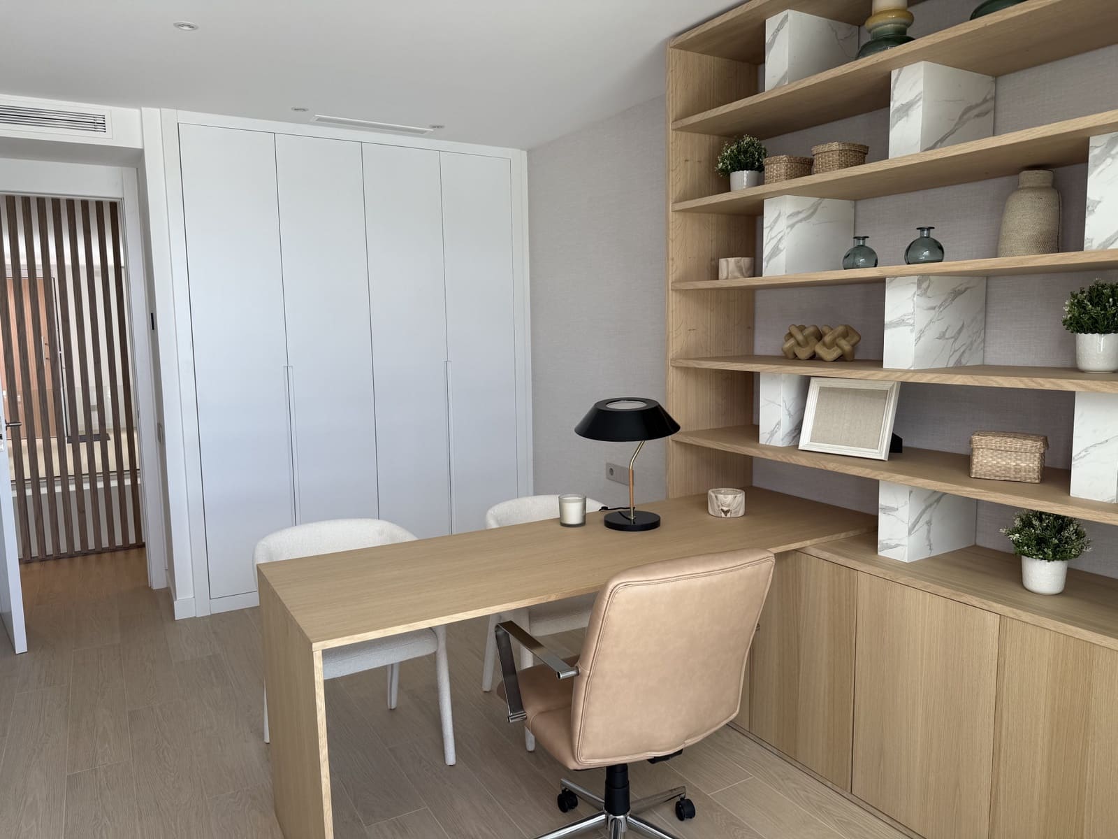 4 soverom Kjedet enebolig til salgs i Marbella med svømmebasseng garasje - € 1 911 000 (Ref: 9193883)