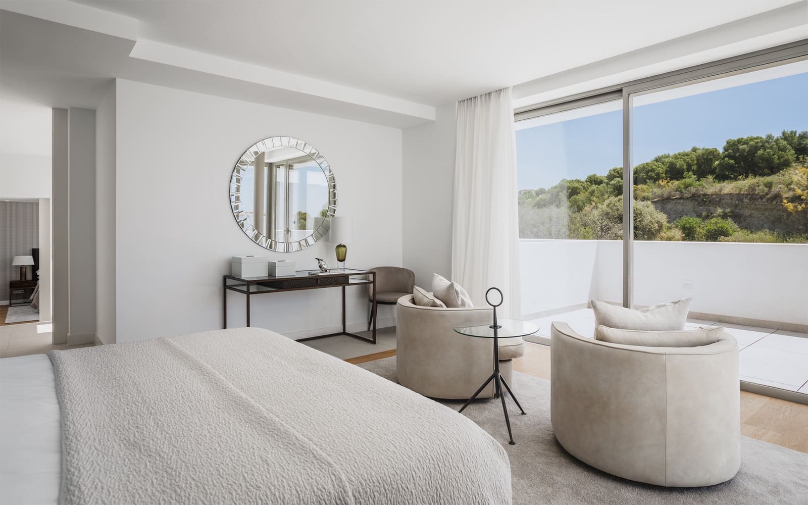 4 quarto Moradia para venda em Benahavis com piscina garagem - 2 495 000 € (Ref: 9195662)