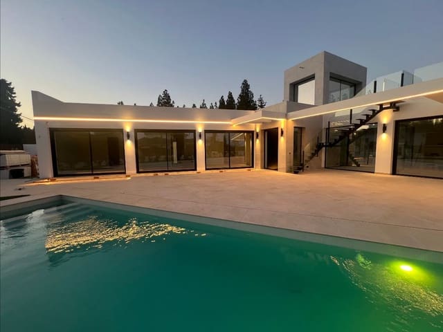 6 slaapkamer Villa te koop in El Chaparral, Mijas - € 2.548.000 (Ref: 9204653)