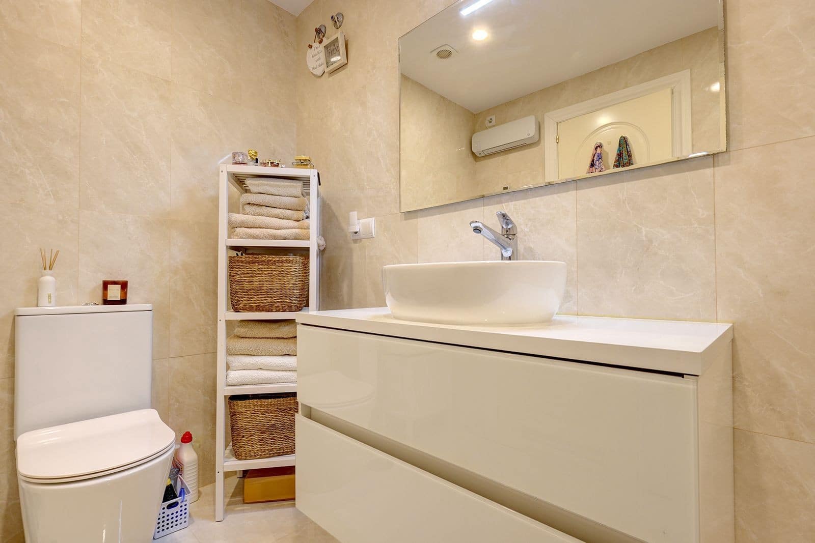 2 makuuhuone Huoneisto myytävänä paikassa Marbella mukana uima-altaan 
autotalli - 480 000 € (Ref: 9215151)