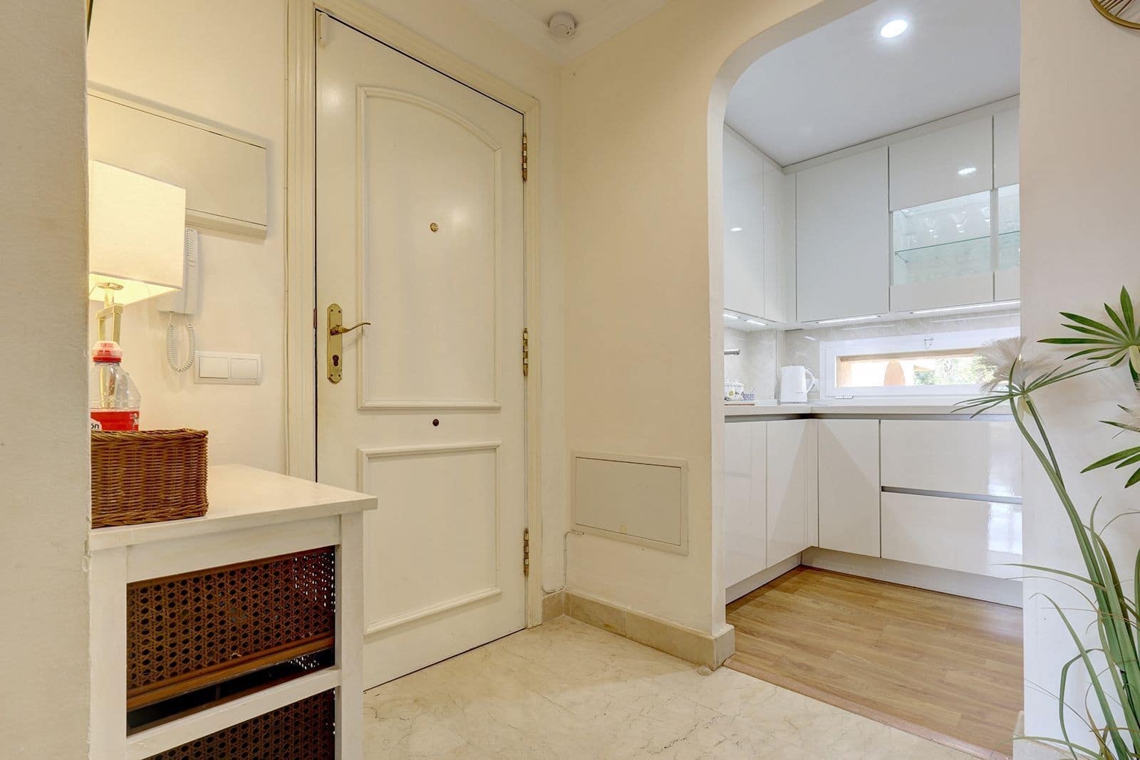 2 makuuhuone Huoneisto myytävänä paikassa Marbella mukana uima-altaan 
autotalli - 480 000 € (Ref: 9215151)