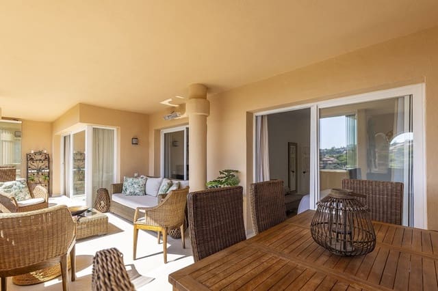 2 makuuhuone Huoneisto myytävänä paikassa Marbella mukana uima-altaan 
autotalli - 480 000 € (Ref: 9215151)