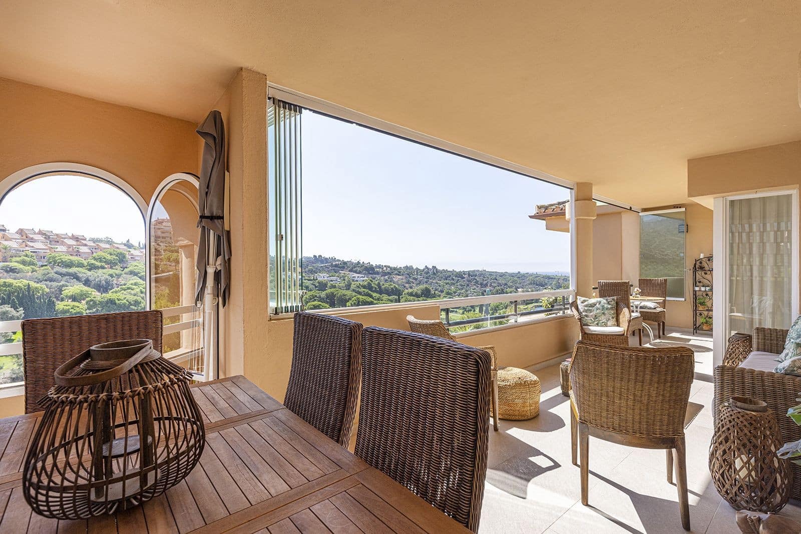 2 makuuhuone Huoneisto myytävänä paikassa Marbella mukana uima-altaan 
autotalli - 480 000 € (Ref: 9215151)