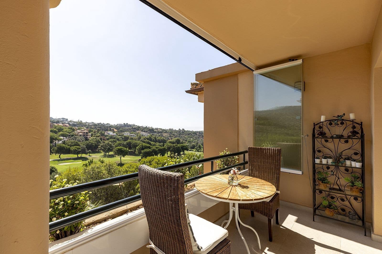 2 makuuhuone Huoneisto myytävänä paikassa Marbella mukana uima-altaan 
autotalli - 480 000 € (Ref: 9215151)