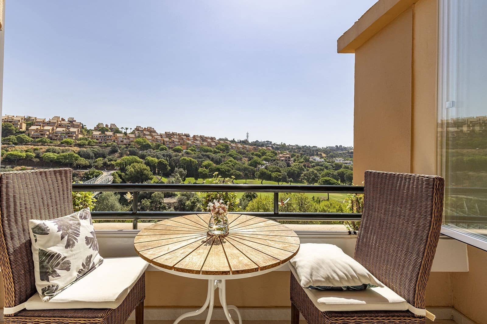 2 makuuhuone Huoneisto myytävänä paikassa Marbella mukana uima-altaan 
autotalli - 480 000 € (Ref: 9215151)