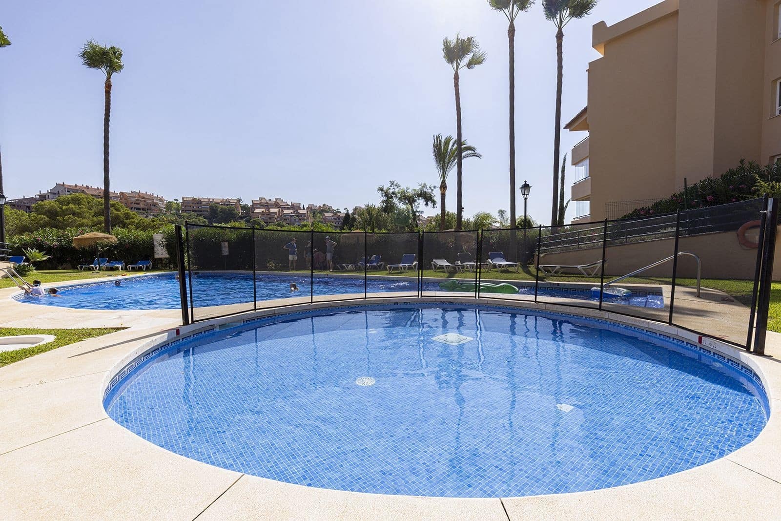 2 makuuhuone Huoneisto myytävänä paikassa Marbella mukana uima-altaan 
autotalli - 480 000 € (Ref: 9215151)