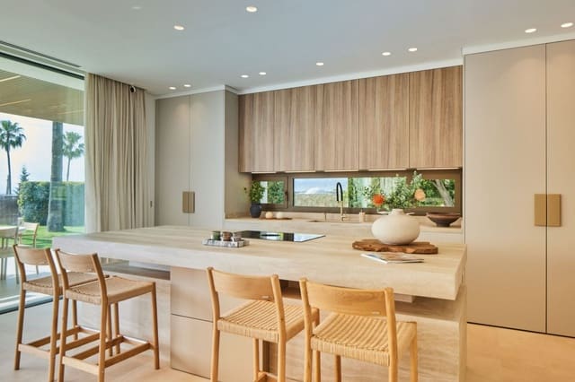 5 soveværelse Villa til salg i Málaga by - € 4.000.000 (Ref: 9255121)