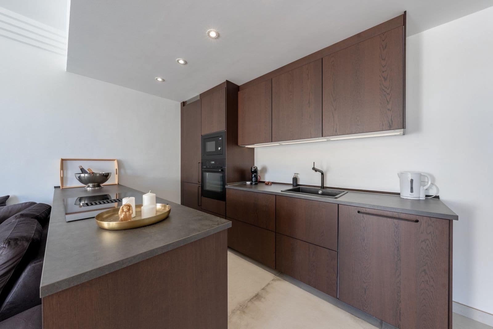 3 sypialnia Penthouse na sprzedaż w Nueva Andalucia z basenem garażem - 1 195 000 € (Ref: 9257163)