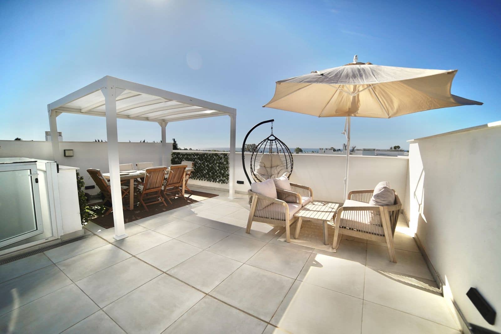 3 bedroom Townhouse for sale in Bel-Air with pool garage - € 899,000 (Ref: 9257164)