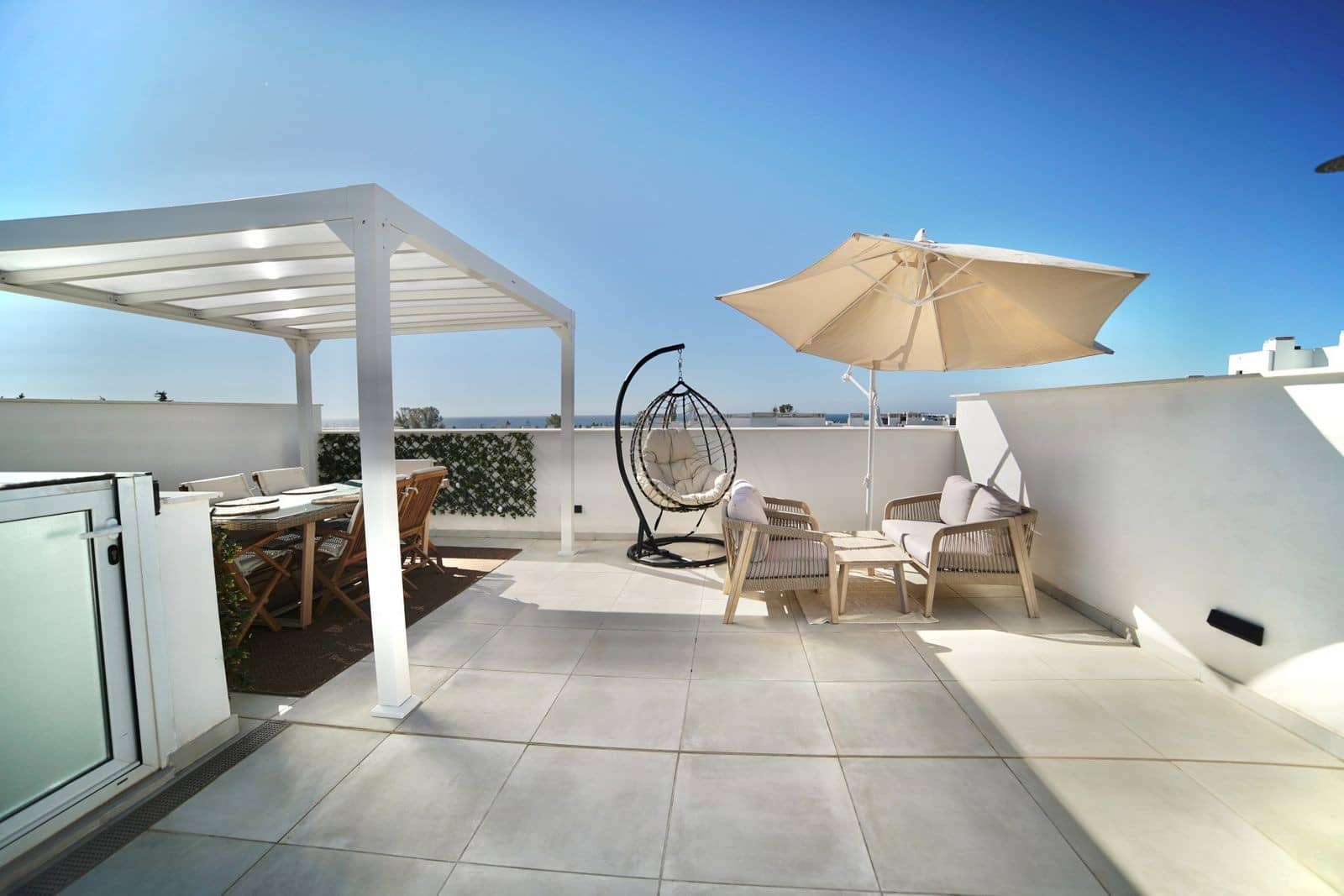 3 bedroom Townhouse for sale in Bel-Air with pool garage - € 899,000 (Ref: 9257164)