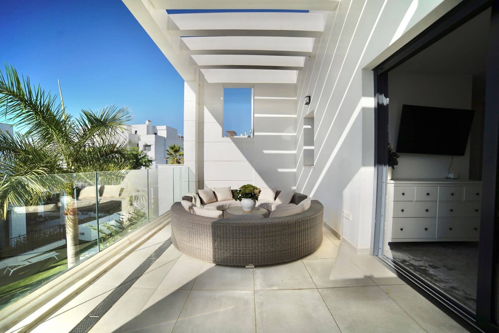 3 bedroom Townhouse for sale in Bel-Air with pool garage - € 899,000 (Ref: 9257164)