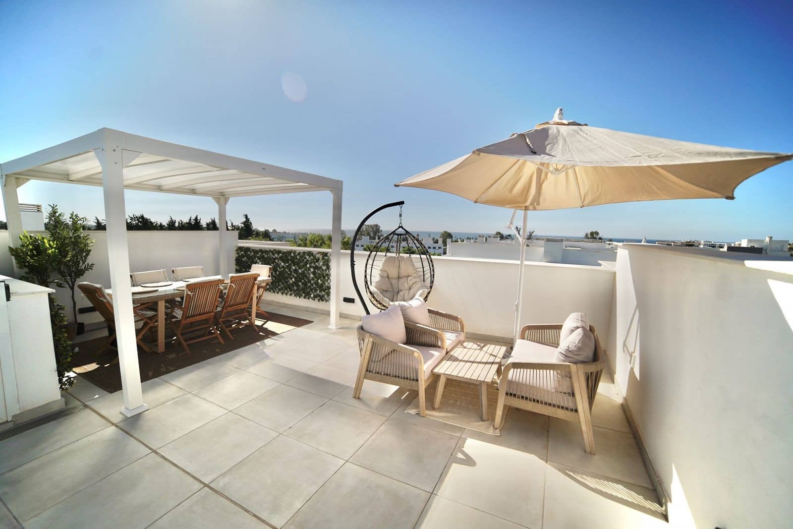 3 bedroom Townhouse for sale in Bel-Air with pool garage - € 899,000 (Ref: 9257164)