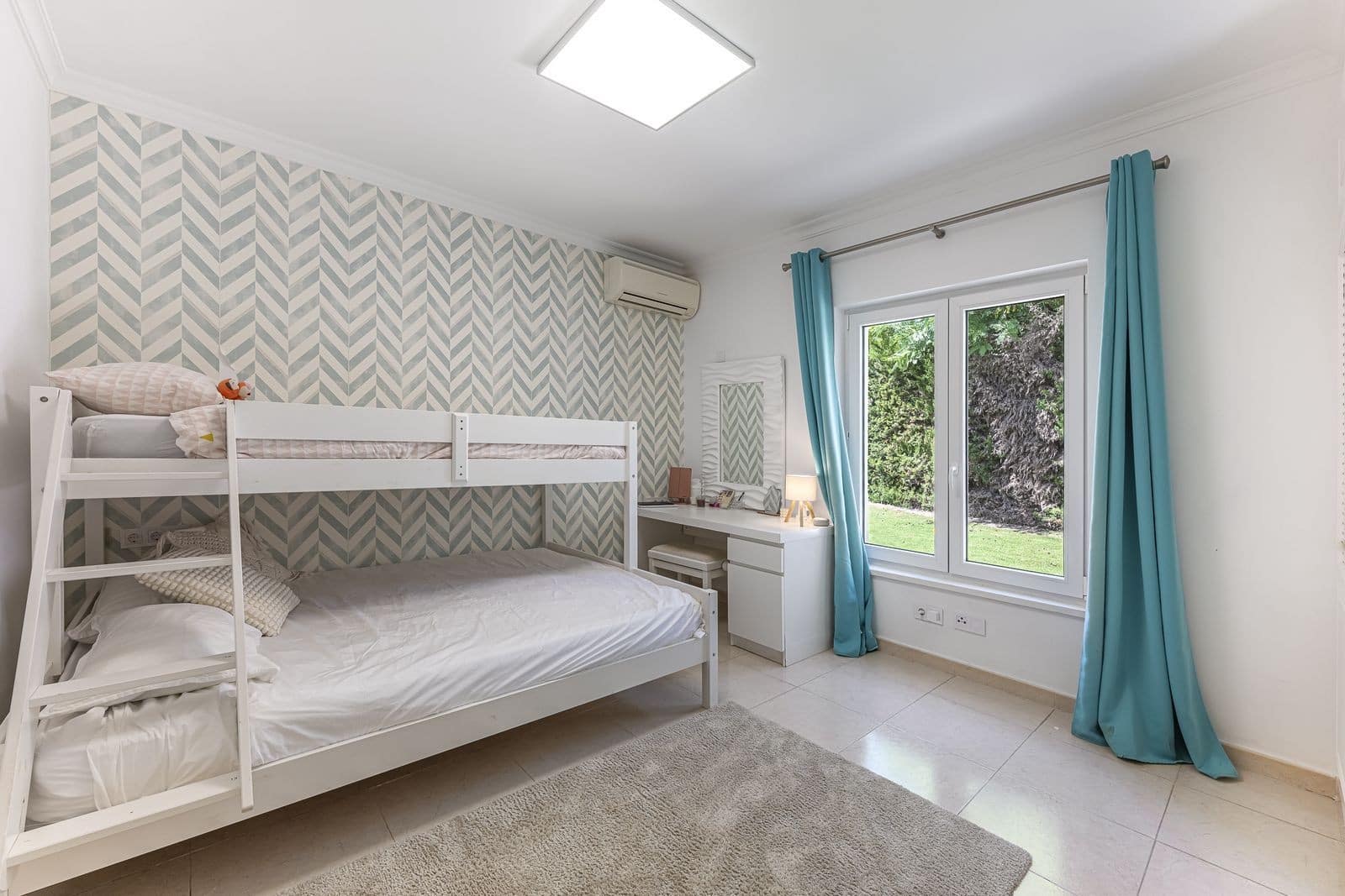 5 quarto Moradia para venda em Sotogrande com piscina - 1 795 000 € (Ref: 9257176)