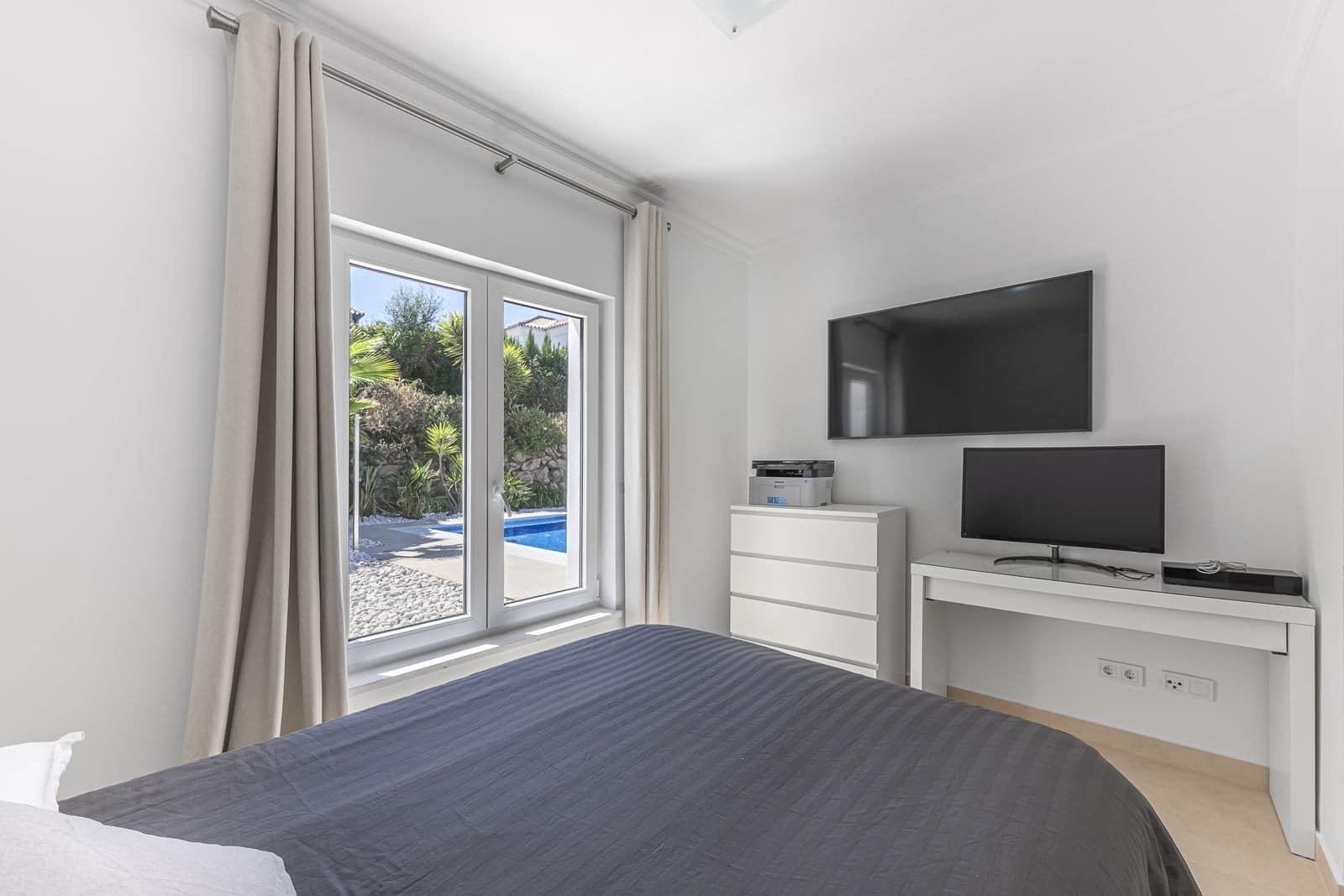 5 soveværelse Villa til salg i Sotogrande med swimmingpool - € 1.795.000 (Ref: 9257176)