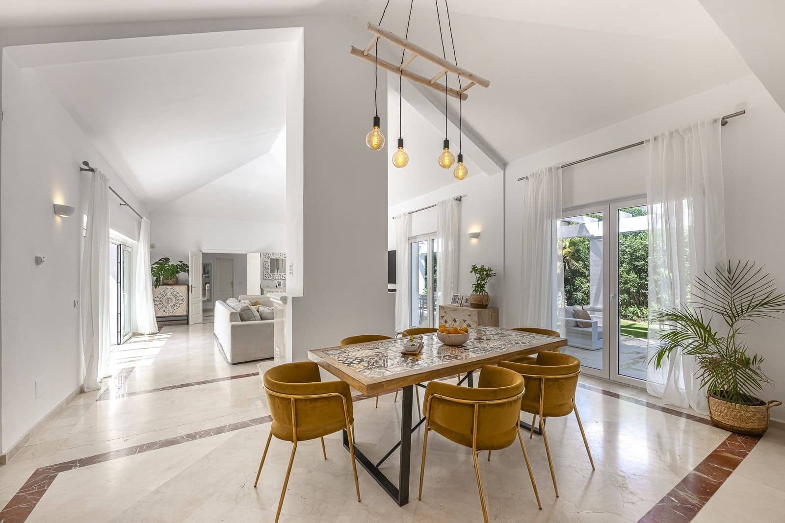 5 soveværelse Villa til salg i Sotogrande med swimmingpool - € 1.795.000 (Ref: 9257176)