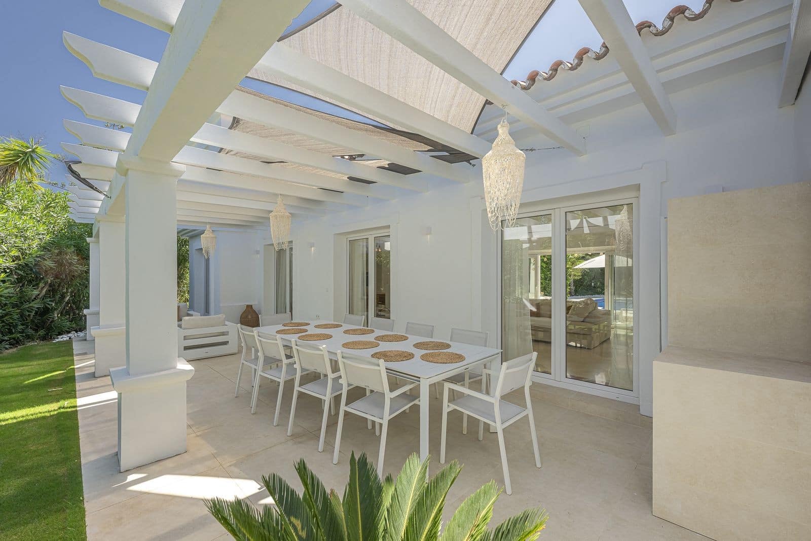 5 soveværelse Villa til salg i Sotogrande med swimmingpool - € 1.795.000 (Ref: 9257176)