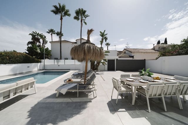 4 soverom Villa til salgs i Nueva Andalucia, Marbella - € 2 195 000 (Ref: 9262492)