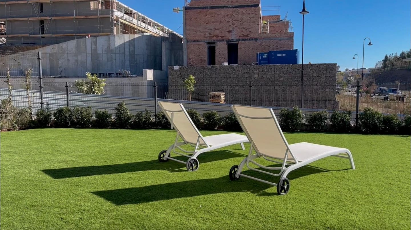 4 bedroom Townhouse for sale in El Chaparral with pool garage - € 790,000 (Ref: 9269355)