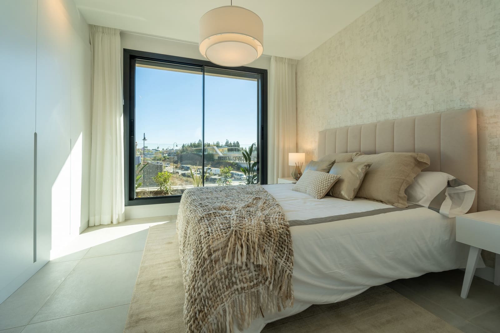 4 bedroom Townhouse for sale in El Chaparral with pool garage - € 790,000 (Ref: 9269355)