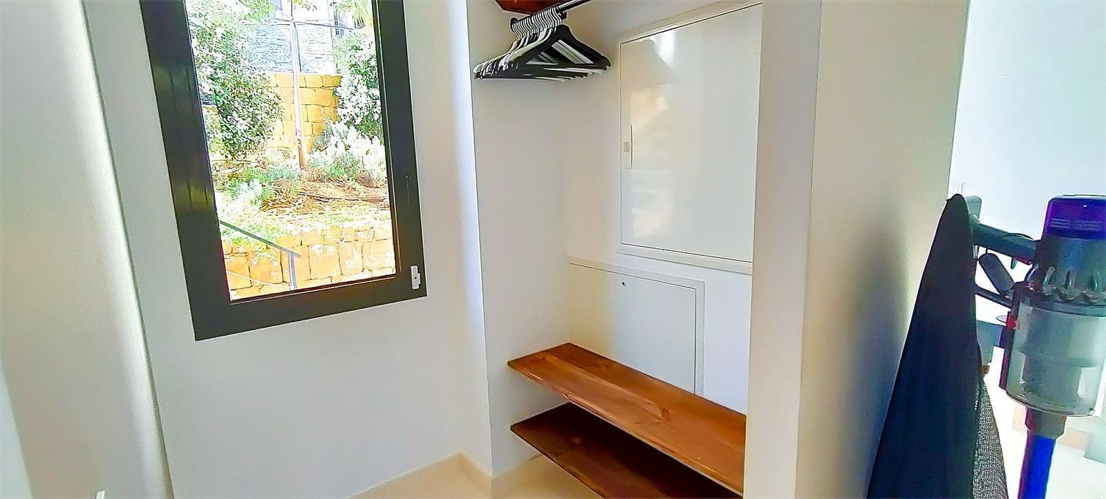 5 soveværelse Semi-Rækkehus til salg i Marbella med swimmingpool garage - € 1.695.000 (Ref: 9272450)